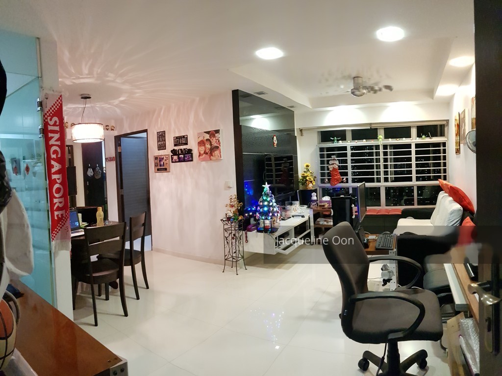 Ang Mo Kio Avenue 1 thumbnail photo